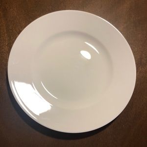 NWOT 1882 LTD Dinner Plate
